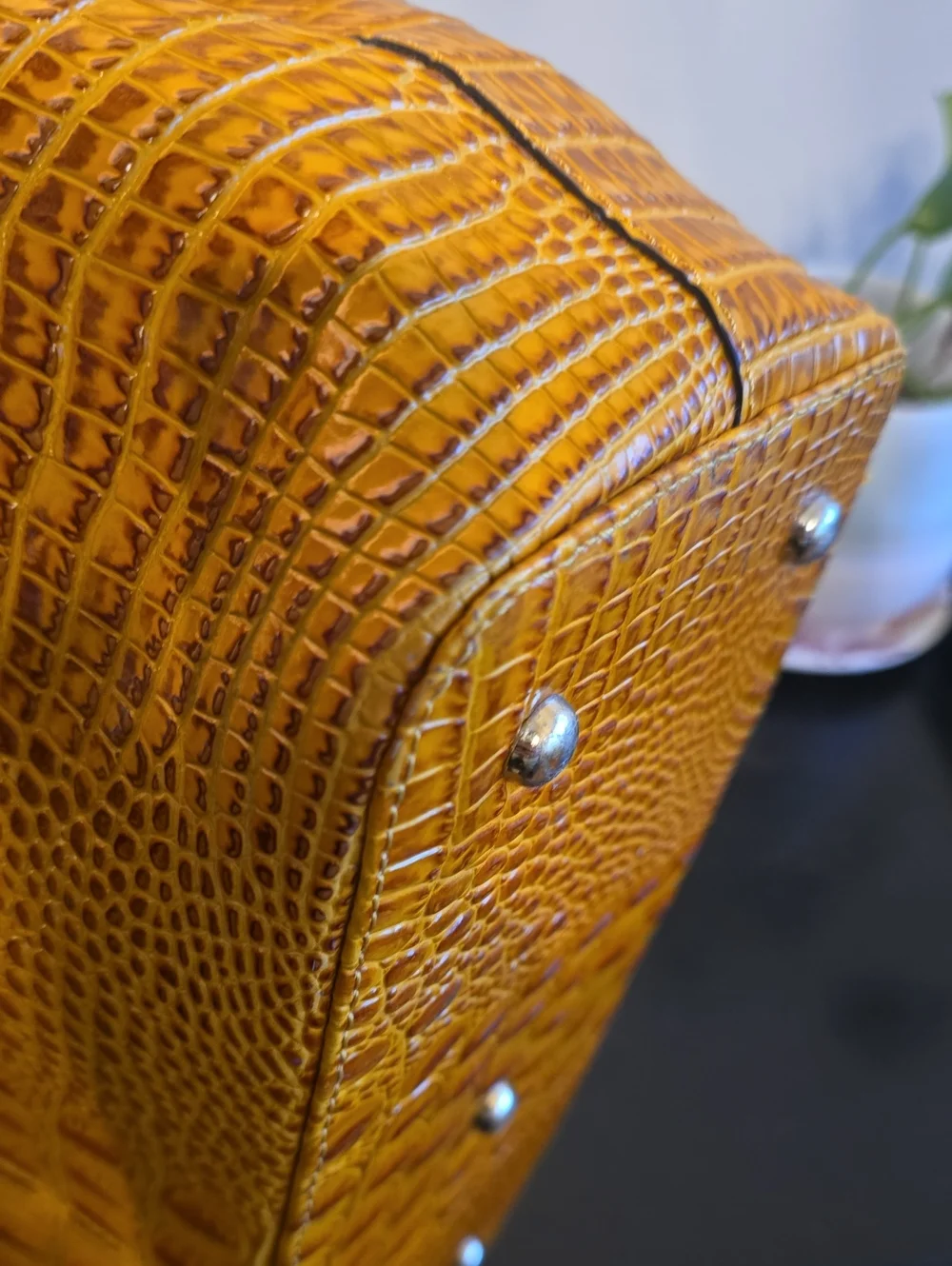 Vicenzo Leather Dome Satchel